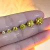 Joyería de Plata Yongyi Plata Pura S925 Zircón Amarillo de Cuatro Garras Forma de Corazón Redondo Piedra Única Pendientes Unisex Sencillos