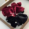 Veludo de alta qualidade, presilhas de unha, pérola, borda de pressão, intestino grosso, laço de cabelo, rabo de cavalo elegante, corda de amarrar texturizada, cabeça feminina, flor