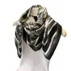 Lenço Quadrado Grande Estilo Francês Inspirado na Selva em Seda Falsa com Estampa, Xale para o Dia a Dia, Lenço de Pescoço, Lenço Feminino com Padrão Espinha de Peixe, Lenço de Cabeça