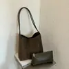 Bolsa feminina de grande capacidade, minimalista, nova coleção de inverno 2026, acabamento fosco retrô, bolsa de ombro, bolsa transversal, bolsa tote de alta qualidade