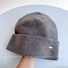 Gorro de Lana Tejido de Color Sólido Suave y Ceroso para Mujer Invierno Casual Versátil Gorro de Tejer para Proteger Contra el Frío y el Viento Moda Gorro con Protección para los Oídos
