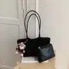Bolsa de axila moderna e versátil para mulheres, nova bolsa grande de maternidade 2026, bolsa de ombro e bolsa de mão retrô fashion, transfronteiriça
