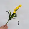 Ramo de Flores Artificiales Tulipán con Tacto Real Ramo Artificial de Novia Boda Ramo Artificial Flores Falsas Accesorios de Fotografía Coreanos Flor de Seda