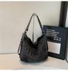 Nueva Bolsa de mezclilla de gran capacidad 2025 Bolsa tote personalizada de moda Bolsa de hombro retro casual con costuras