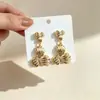 Pendientes Retro de Múltiples Estilos con Toque de Alta Gama Textura Exagerada Colgante Geométrico de Corazón Adornos de Oreja de Aleación Venta al por Mayor