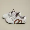 Zapatos deportivos casuales, de suela plana retro para mujer 2026 Zapatos Forrest Gump, Zapatos de entrenamiento alemanes, Nuevos zapatos rojos ligeros de nicho para primavera y otoño
