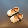 Zapatos de Cuero Sencillos y de Moda para Niñas Estilo Coreano Planos de Boca Baja Color Sólido Zapatos de Princesa para Bebé Niña Suela Suave Zapatos para Bebé y Niño Pequeño