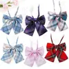 Cuello de Camisa con Lazo de Cuadros Estilo Japonés JK Flor para Mujer Estilo Universitario Foto de Graduación Camisa con Lazo Gratis Traje de Buceo con Lazo