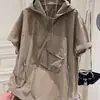 Camiseta de manga corta con capucha y diseño de cremallera para hombre, estilo coreano de verano, de moda, con herramientas, bolsillo grande, camiseta de media manga, marca de moda, suelta