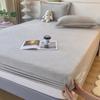 Lençóis de Cama de Veludo Leite Cor Pura Outono e Inverno Cobertores de Cama de Flanela Espessados Cobertura Protetora Simmons Quente Peça Única Cobertura de Cama