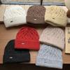 Sombrero de Lana Dulce Tejido de Lana Estilo Japonés y Coreano Estilo Universitario Etiqueta de Hierro Trenzado Sombrero Cálido para Rostro de Mujer Protección para Orejas Pequeñas Sombrero para el Frío para Hombre