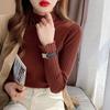 Camiseta Base Blanca Cuello Medio Alto para Mujer Otoño e Invierno Interior Manga Larga 2023 Primavera y Otoño Nuevo Top de Punto con Canalé y Volante