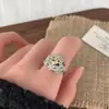 Anillo de Flor Pequeña con Diamante Amarillo Otoñal, Lujo Accesible y Anillo de Dedo Índice Abierto de Gama Alta, Anillo de Estilo Femenino, Accesorios de Diseño de Nicho