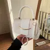 Moda Comute Retro Casual 2026 Patchwork Fivela Decoração Nova Moda Personalidade Simples Pequena Quadrada Bolsa Feminina