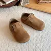 Zapatos de Cuero para Niñas 2026 Otoño Nuevos Mocasines de Princesa para Niños Zapatos Deslizables Suaves de Moda para Niñas Zapatos Individuales Birkenstock