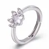 Kawei Anel Criativo Inovador e Fofo com Pegada de Diamante Colorido Ouro Rosa 18K Europeu e Americano Anel com Pegada de Gato Zircônia Decoração