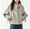 Marca da moda, modelo novo 2026, toque de alta qualidade, jaqueta curta de corte solto com gola alta para mulheres petites, casual de primavera para o trabalho, luxo leve