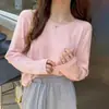 Blusa de manga longa branca para mulheres, gola redonda, estilo solto, novo estilo 2026, para usar em camadas, início da primavera, camiseta de tricô, pode ser usada sozinha, fina