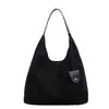 Bolsa de Ombro Único para Axila para Trabalho e Deslocamento, Bolsa Saco para Mulheres, Nova Bolsa de Mão Tote com Design de Nicho Outono e Inverno 2025