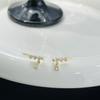 Verano Lujo Ligero Sentido de Alta Gama Gancho para la Oreja de Perla Pequeña y Zircón Pequeño Simple Elegante Accesorios para la Oreja Nicho Exquisito Aretes de Celebridad de Internet