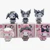 Celebridad de Internet Serie Kuromi Caja Sorpresa Juguete de Moda Muñeca Modelo Accesorios para Coche Adornos de Escritorio Juguetes Venta al por Mayor