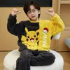 Pijama de niño invierno traje de forro polar de coral con forro de polar engrosado cuello redondo para niños ropa de casa de franela se puede usar afuera