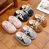 Novas Pantufas de Algodão EVA de Inverno 2026 para Crianças Meninas, Superfície de Couro, Impermeável, Pai-Filho, Antiderrapante, Quente, Sapatos de Algodão de Inverno para Meninos