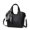 Bolso de Moda de Cuero de Vaca de Primera Capa con Patrón de Lichi Simple Bolso Cubo Piel Genuina Bolso de Hombro Cruzado de Lujo Ligero con Bufanda para Mujer