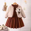 Amazon Traje de Niña Otoño Europeo y Americano Estilo Suave Chaqueta Rellena de Flores Marrones con Vestido Marrón