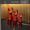 Figura Creativa de Conejo de Orejas Largas para Aliviar el Estrés con Acabado de Alta Gama, Decoración de Lujo Ligero para Sala de Estar, Mueble de TV, Aparador de Vinos, Recibidor y Decoración del Hogar