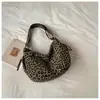 Bolsa Exclusiva Estilo Coreano Estampa de Leopardo Feminina Nova Coleção Primavera/Verão 2026 Bolsa de Grande Capacidade Bolsa de Ombro Estilo Preguiçoso Bolsa Tote para o Dia a Dia