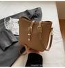 Bolsa Saco Nicho Estilo Coreano para Mulheres 2026 Nova Moda Mais Vendida Bolsa Transversal Tendência para Trabalho e Dia a Dia Bolsa de Ombro