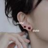 Brincos Ruyi S999 Prata Pura com Cinábrio para Mulheres, Novo Tendência para Cuidado Diário da Orelha, Estilo Nicho, Tarraxas Elegantes e de Alta Qualidade para Cartilagem da Orelha