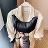 Bolsas Femininas Nicho da Moda 2025 Nova Bolsa Transversal Versátil Popular Bolsa de Ombro Axilar Corno