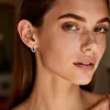 Brincos de Prata Esterlina S925 Europeus e Americanos de Alta Qualidade, Simples, Redondos, com Moissanita para Mulheres, com Design Geométrico Personalizado, Brincos Versáteis e Brilhantes