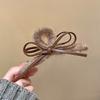 Pinza de Agarre de Lana y Cuero con Lazo Cálido de Invierno para Mujer en la Parte Trasera de la Cabeza 2024 Nuevo Pinza de Tiburón de Gama Alta Pinza para el Cabello Accesorios para el Cabello