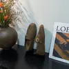 Versátiles nuevos mocasines para mujer modelo 2026 con hebilla metálica, estilo vintage, zapatos casuales sin cordones