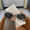 Óculos de Sol Nerd Retrô Americano Feminino 2025 Novo Alta Sensação Moda Estilo Old Money Óculos de Sol com Armação Pequena Oval