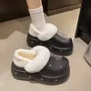 Novos Sapatos de Algodão Tendência Versáteis Confortáveis para Mulheres Outono e Inverno 2025, Sapatos de Algodão Quentes e Modernos com Forro de Lã e Solado Grosso para Mulheres