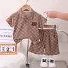 Comércio exterior atacado de roupas infantis verão infantil roupas infantis uma geração de 0-5 anos meninos camiseta casual de manga curta conjunto de duas peças