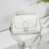 Bolsa Feminina Redutora de Idade Nova Outono/Inverno Estilo Fresco Bolsa de Ombro Único Transversal Bolsa de Celular para Mãe de Meia-Idade Ir ao Trabalho Atacado