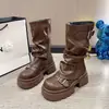 Botas Martin Casuais Versáteis de Solado Grosso para Aumentar a Altura para Mulheres, Novo Modelo 2026, Botas de Cano Médio Retrô para Primavera, Outono e Inverno