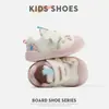 Zapatos Nuevos Modelo Primavera 2026 para Bebés y Niños Pequeños, Suela Suave, Antideslizantes, Malla Transpirable, Diseño de Dibujos Animados para Niños Pequeños