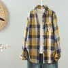 Toma real de la nueva camisa versátil de manga larga a cuadros de gasa de algodón de doble capa, estilo vintage artístico, para mujer, temporada primavera/otoño 2026