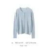 Cardigã de renda com botões de pérola e gola redonda, 100% cashmere, estilo francês, macio e confortável, com um design delicado e elegante que lembra Chanel