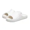 Chinelos de Banheiro Antiderrapantes Transfronteiriços para Mulheres, Antiderrapantes para Interior, Antiodor, Vazados, Drenagem de Água, Chinelos de Hotel Atacado