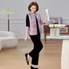 Novo conjunto de outono estilo chinês para mães de meia-idade, elegante e emagrecedor, colete da moda, camisa de manga longa, elegante conjunto de três peças