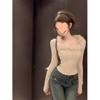 [Original] Camiseta de manga larga con costuras Mao Mao en color caqui para mujer, ropa básica de invierno de corte entallado de las Spice Girls