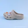 Zuecos Infantiles Lindos Estilo Little Red Book con Amuletos de Zapatos de Dibujos Animados, Zuecos Infantiles Más Vendidos Venta al por Mayor de Fábrica