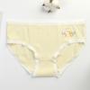 2025 Color Caramelo Verano Delgada Algodón Puro Ropa Interior Inferior para Mujer Transpirable Cintura Media Niñas Estilo Japonés Ropa Interior para Mujer Venta al por Mayor